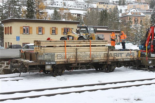 Foto der RhB M 7070 „Niederbordwagen“ 
