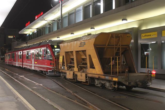 Foto der RhB Xac 9433 „Kieswagen“