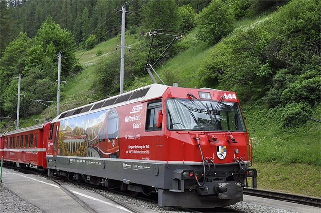 Foto: Ge 4/4 III 644 „Savognin“